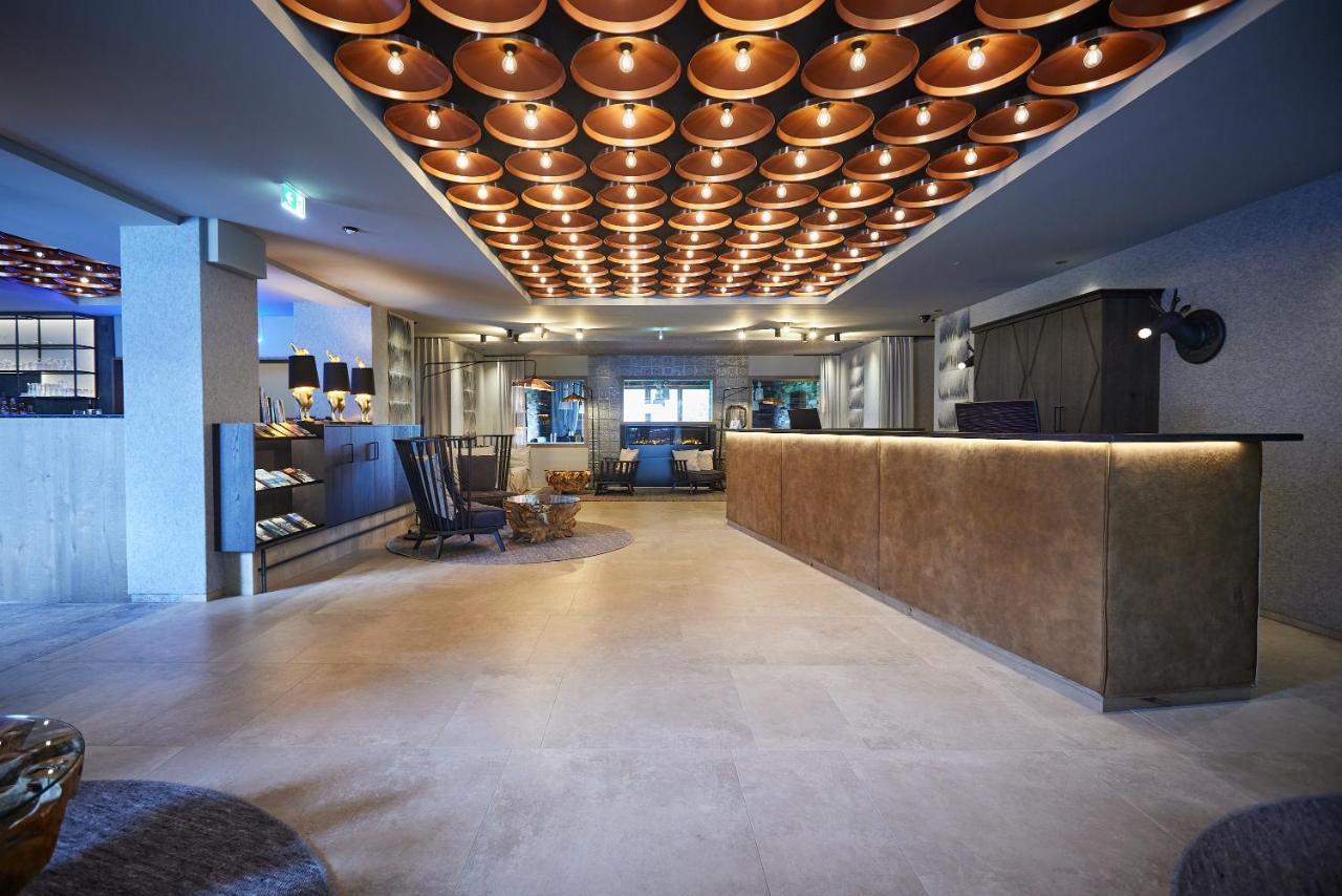 Soulsisters' Hotel 4 Sterne Superior คาพรูน ภายนอก รูปภาพ